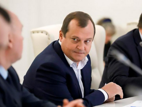 Having supplied the Presidential Security Service carpark, Aleksin got control over tobacco business 